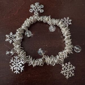 ❄️Snowflake Bracelet❄️